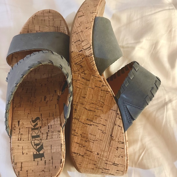 Two Pair! Korks Kendri Cork-Bottom Leather Wedge Sandals, Black and Blue Size 8 - Picture 6 of 7